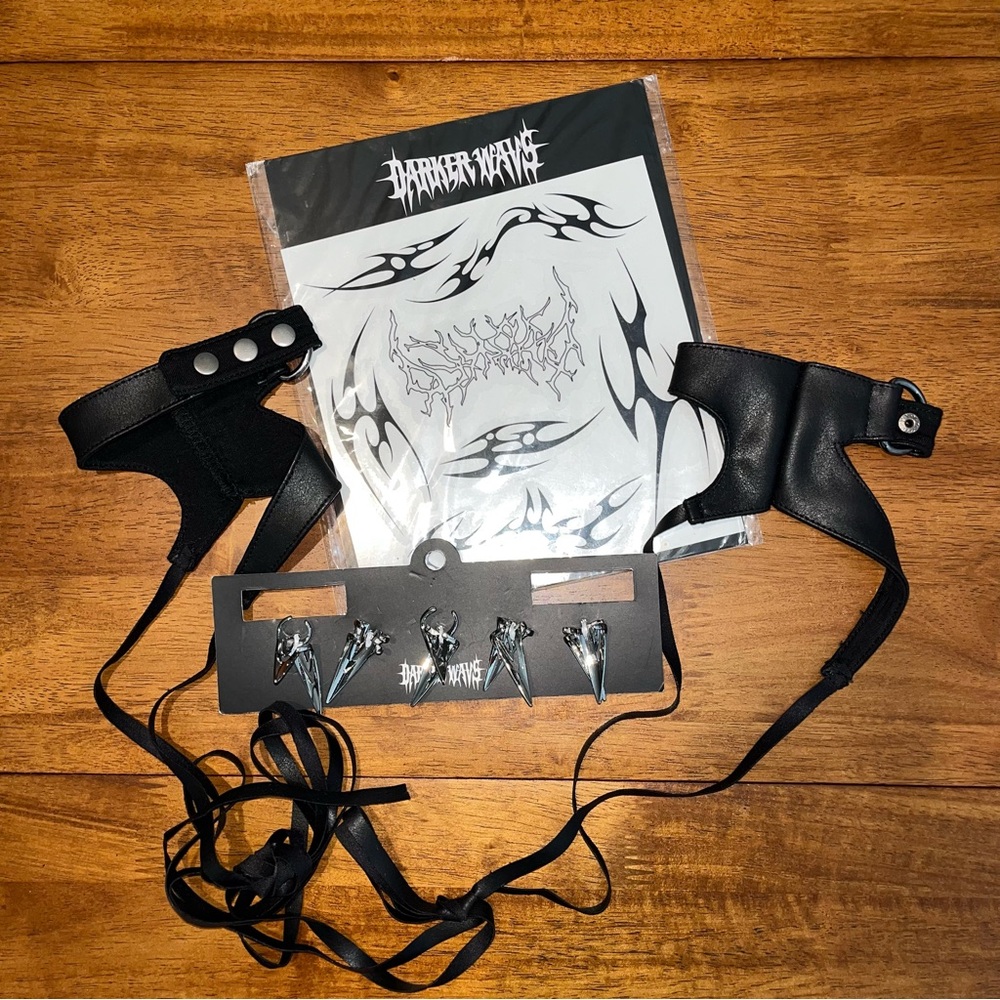 Darker wavs accessories